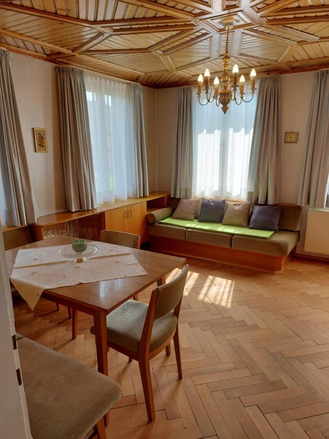 Und Brunner Apartment