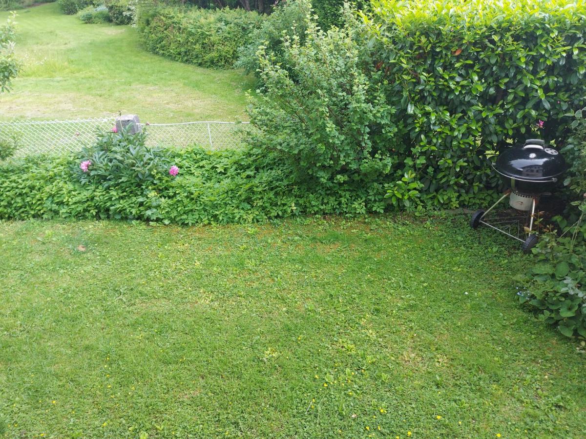 Und Brunner Hoechst
