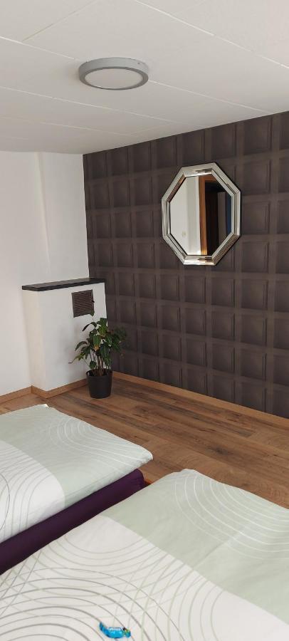 Und Brunner Apartment Hoechst