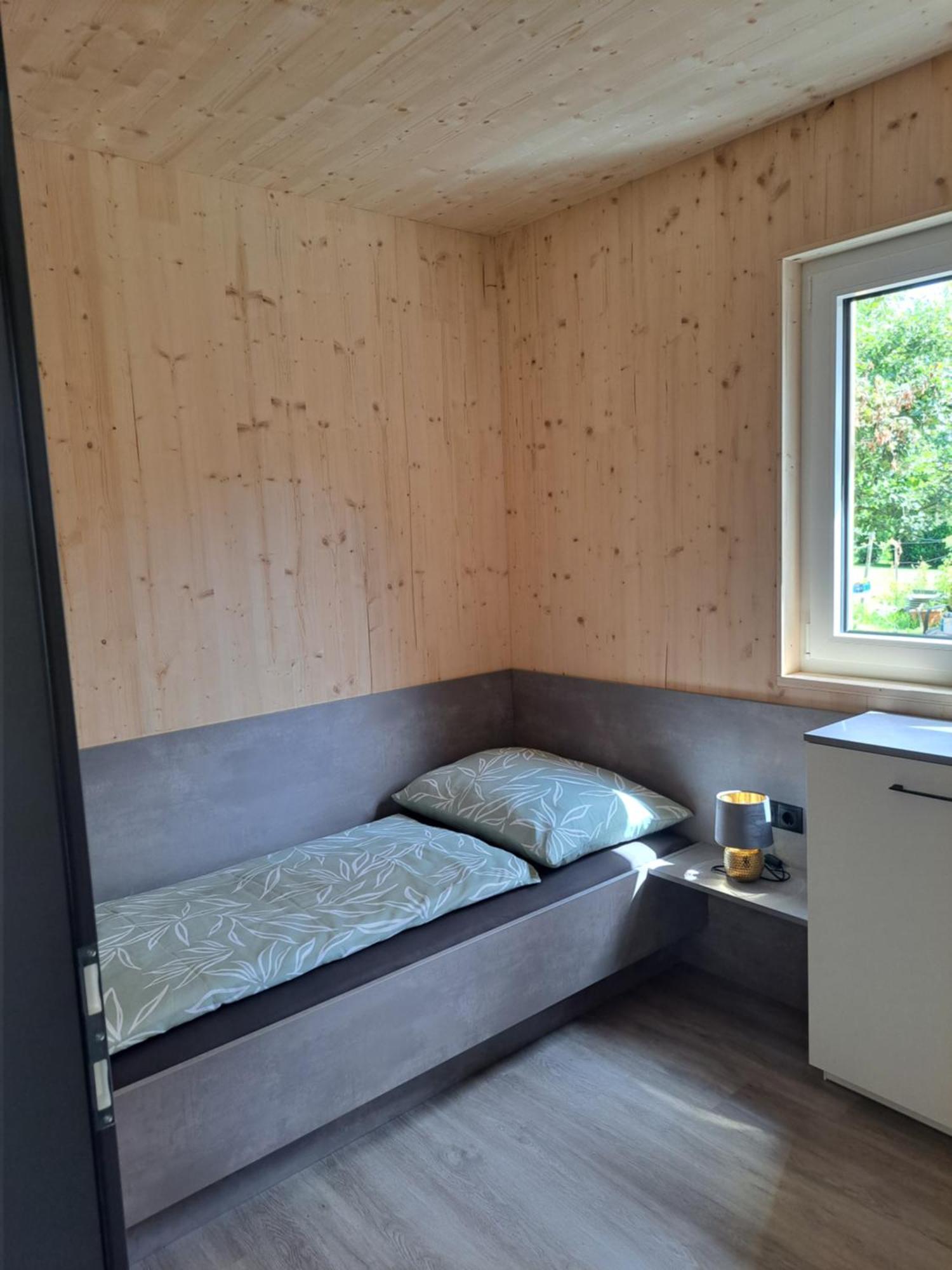 Und Brunner Apartment *