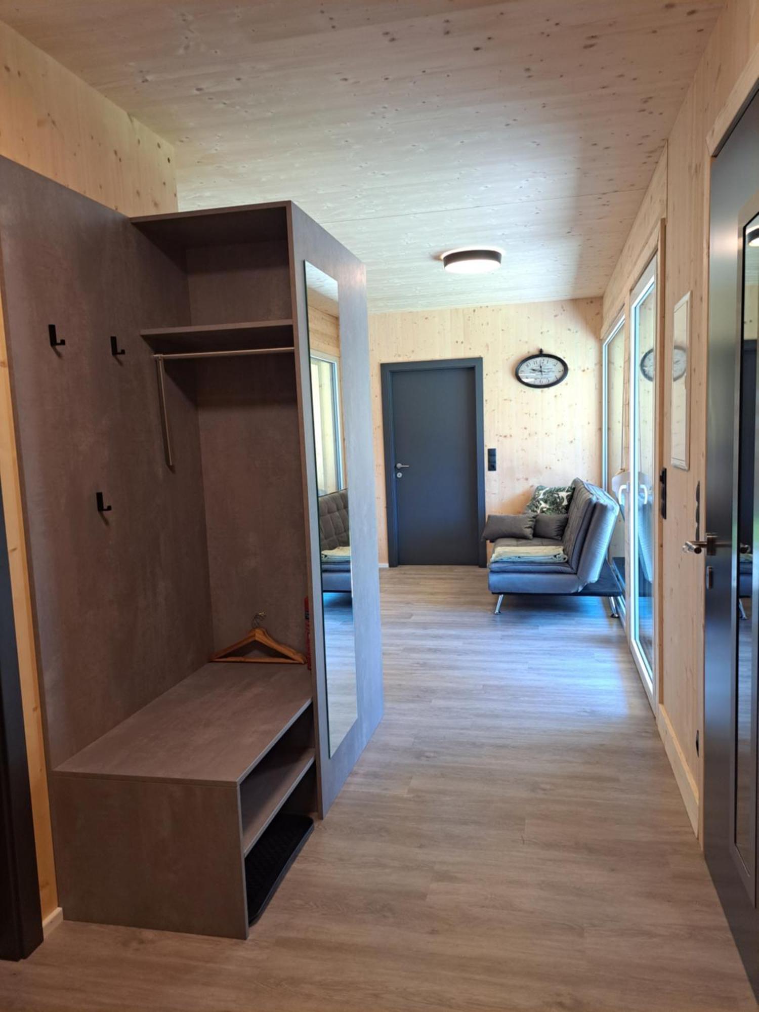 Und Brunner Apartment *